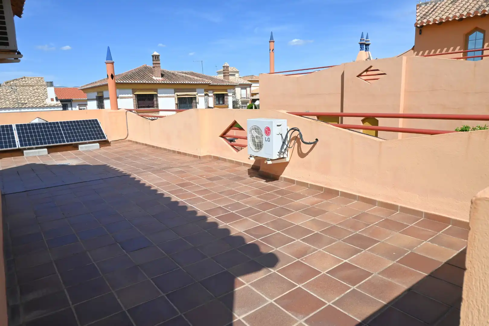 Terraza de Casa adosada en venta en Las Gabias con Aire acondicionado, Calefacción y Terraza