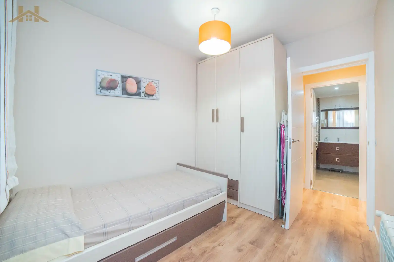 Bedroom of Flat for sale in Fuenlabrada  with Air Conditioner, Heating and Storage room