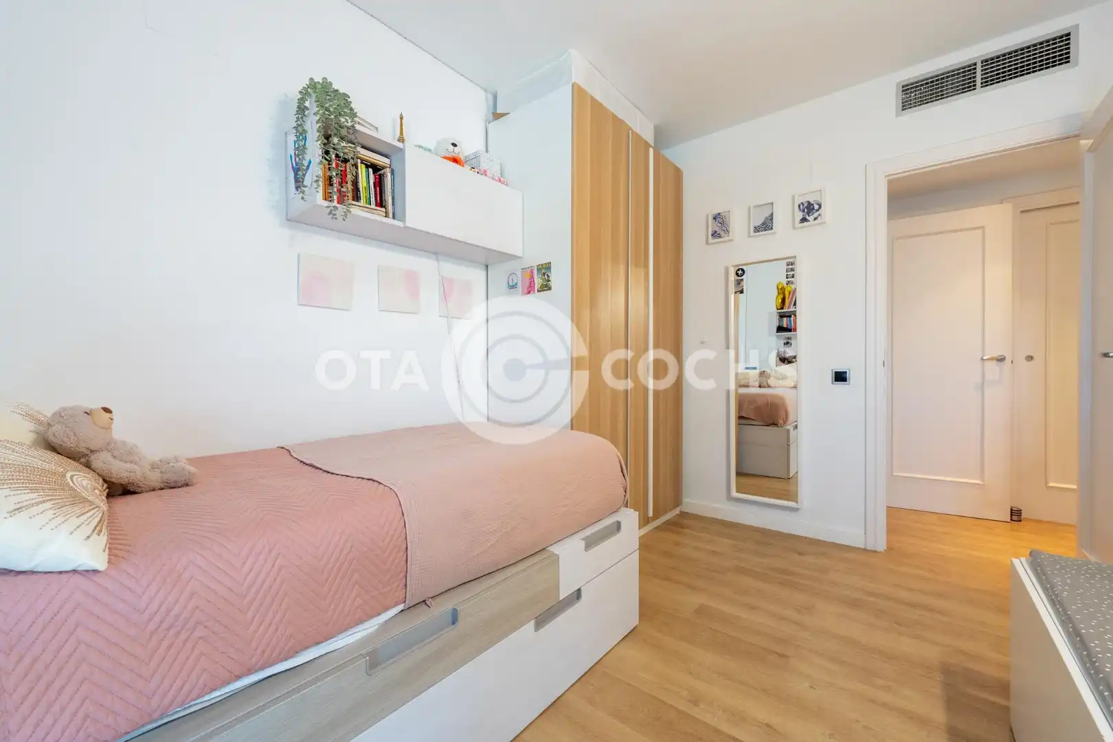 Wohnung zum Verkauf in Carrer ANTIC PAS DEL FERROCARRIL, Mestral