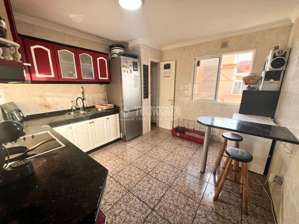 Kitchen of Flat for sale in Santa Lucía de Tirajana  with Terrace