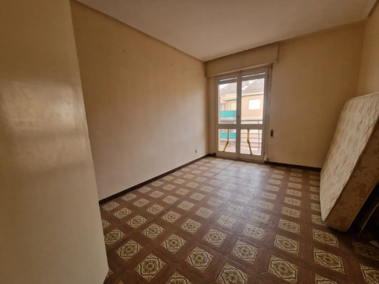 Habitación de Piso en venta en Santo Domingo de la Calzada con Calefacción