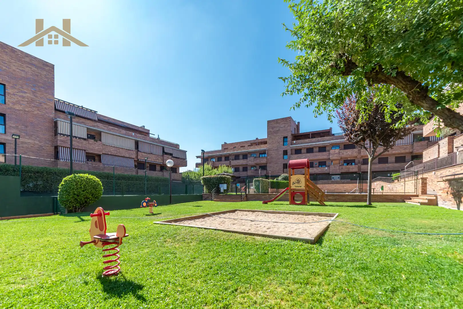 Garten von Wohnung zum Verkauf in Brunete mit Heizung, Abstellraum und Balkon