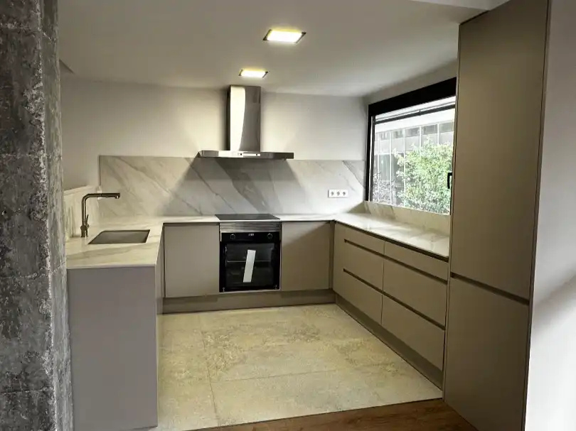 Wohnung mit Aufzug zum Verkauf in Carrer de Gutenberg 4, imagen 3