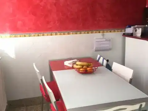 Menjador de Pis en venda en Ciudad Real Capital amb Aire condicionat, Piscina i Balcó
