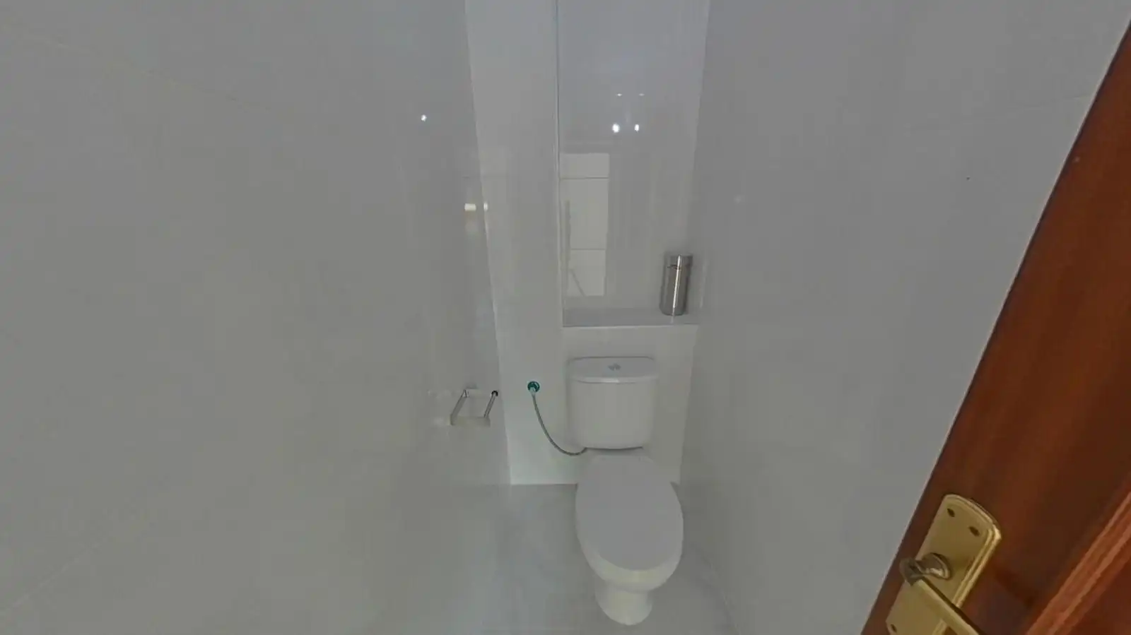 Badezimmer von Wohnung zum Verkauf in Sabadell mit Terrasse und Balkon
