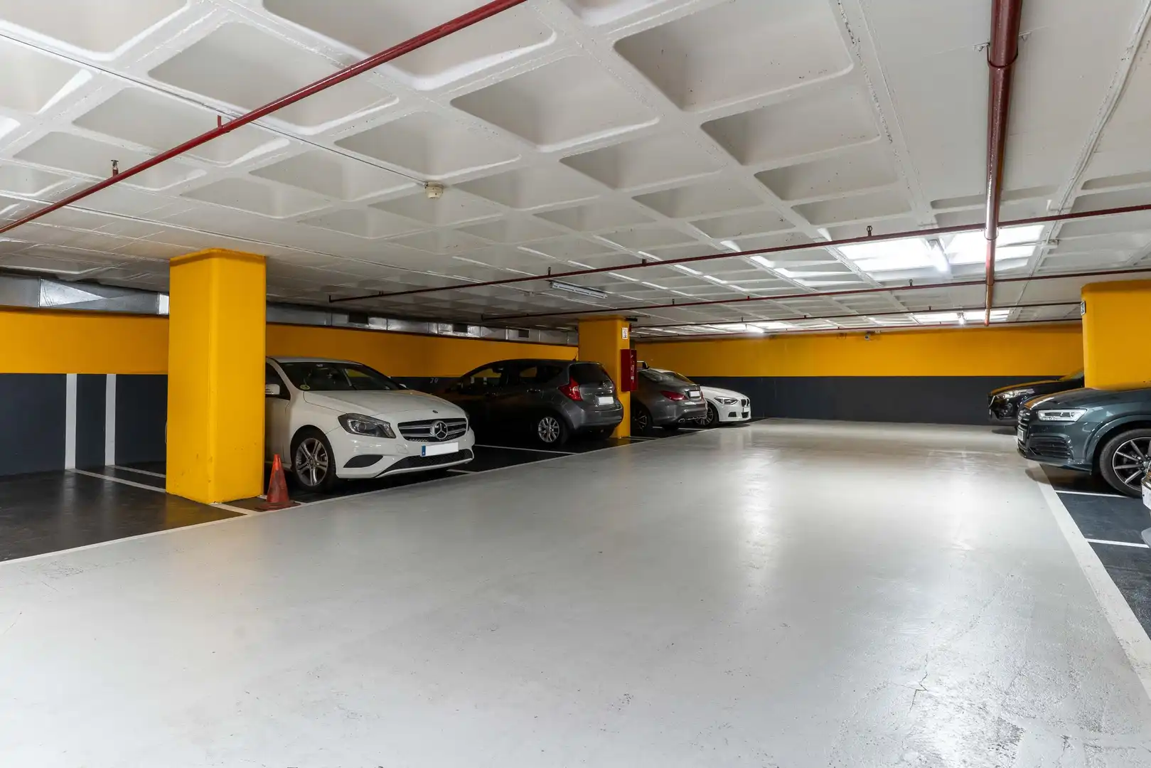 Parking of Garage for rent in Barcelona
