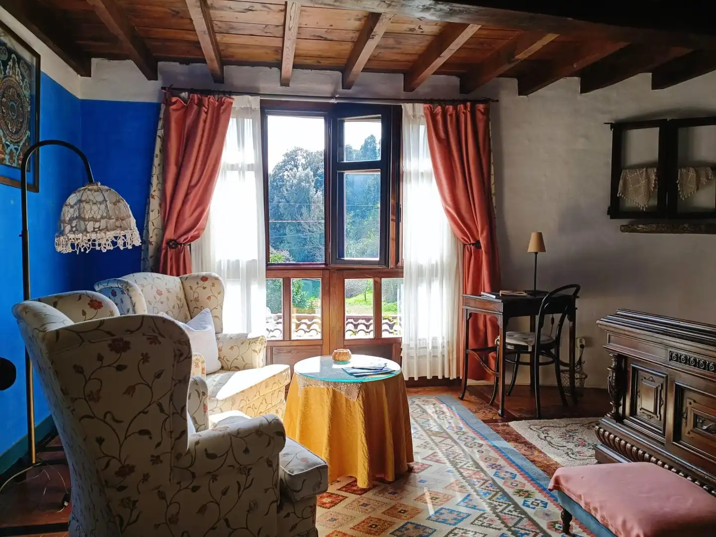 Living room of Country homes for sale in Peñamellera Baja  with Heating, Private garden and Terrace