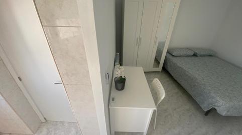 Photo 2 of Flat to share in Calle de María Antonia, 3, Moscardó, Madrid