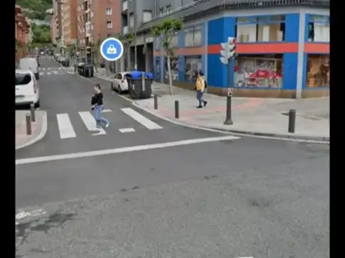 Aparcament de lloguer a Navarro Villoslada Kalea 8, imagen 3