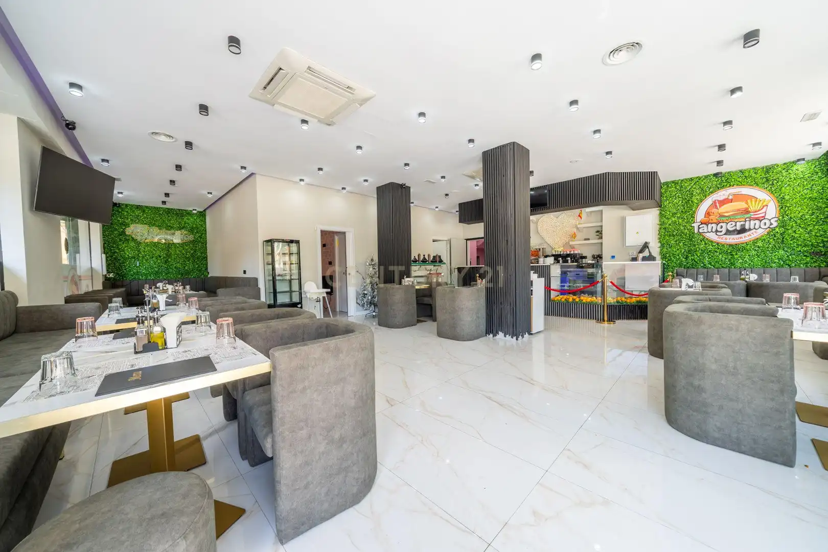 Local comercial en venda a Carrer de Cervantes, 91, Calella, Spain N2-95, imagen 11