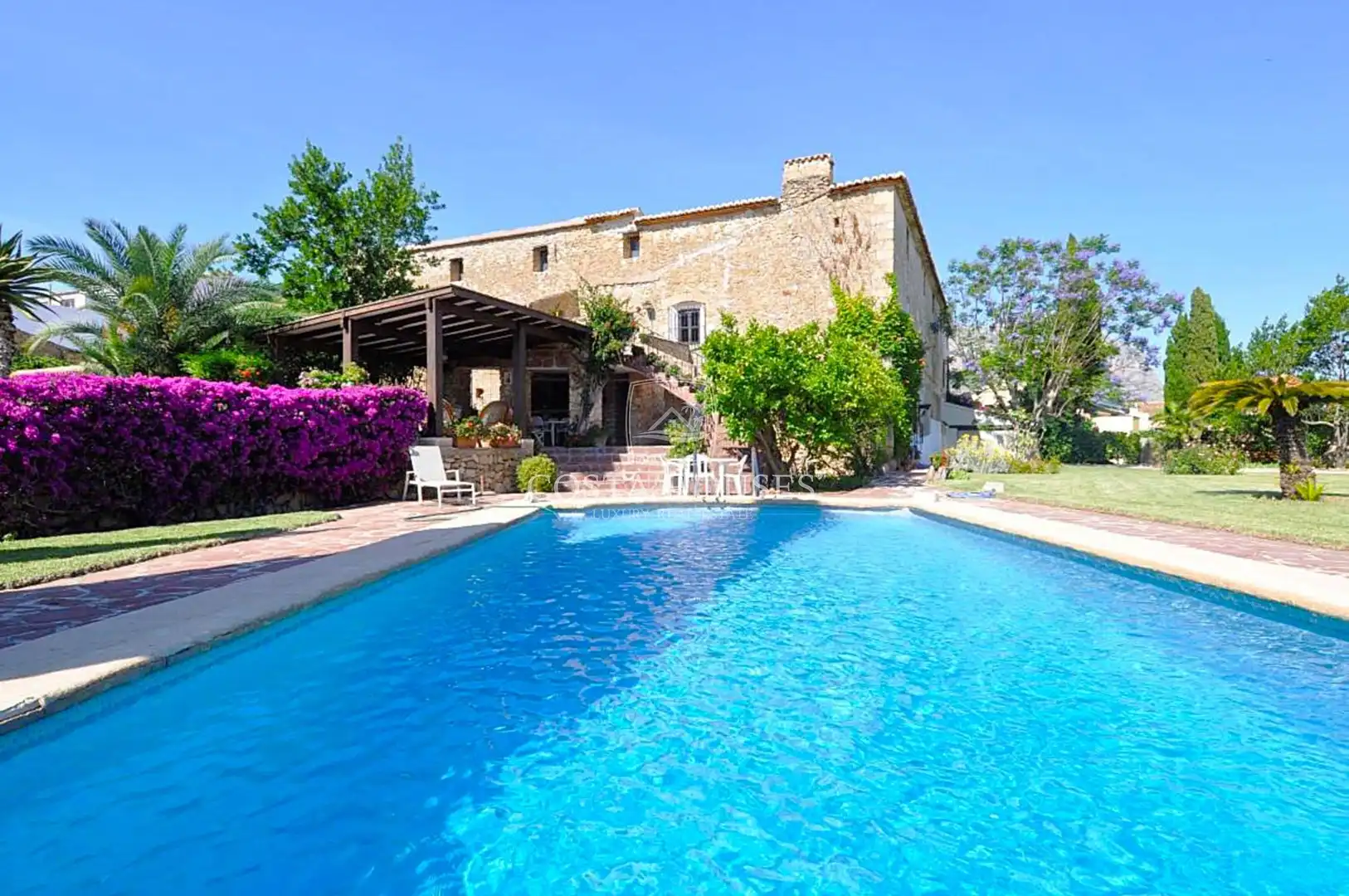 Piscina de Casa o xalet en venda en Dénia amb Calefacció, Jardí privat i Terrassa