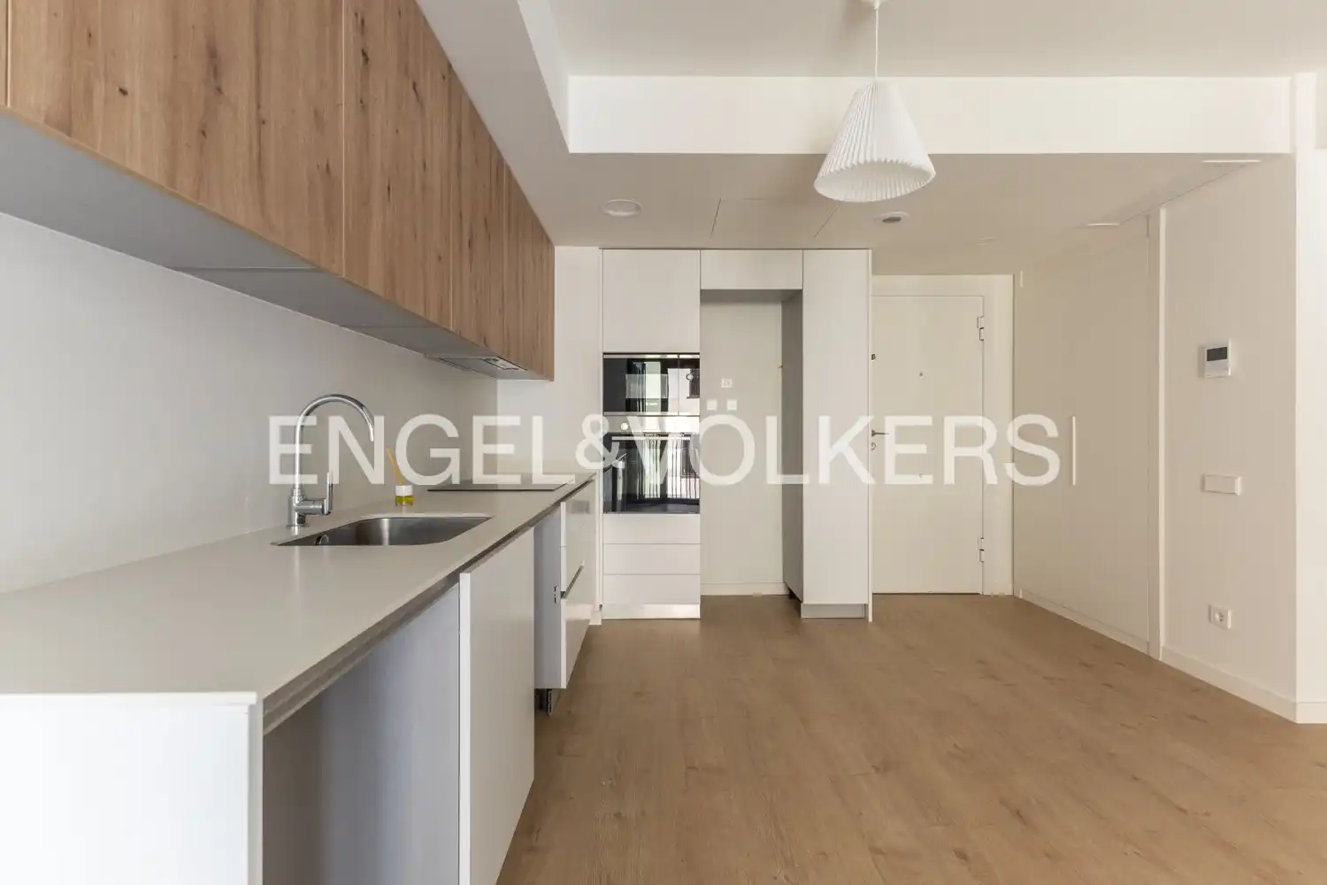 Cocina de Piso de alquiler en Valencia con Aire acondicionado, Calefacción y Jardín privado