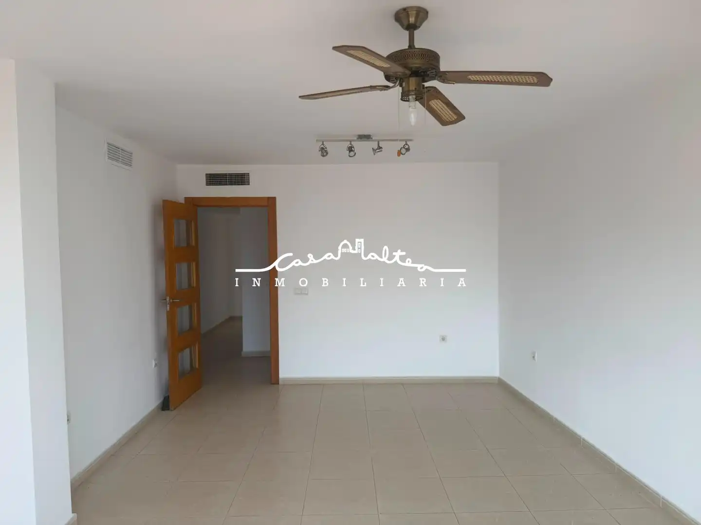 Wohnung zum Verkauf in Altea mit Klimaanlage und Balkon