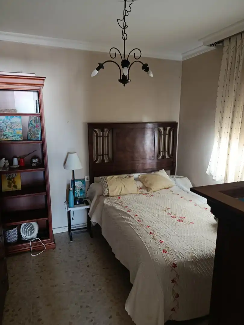 Dormitori de Casa o xalet en venda en Écija amb Aire condicionat, Terrassa i Moblat