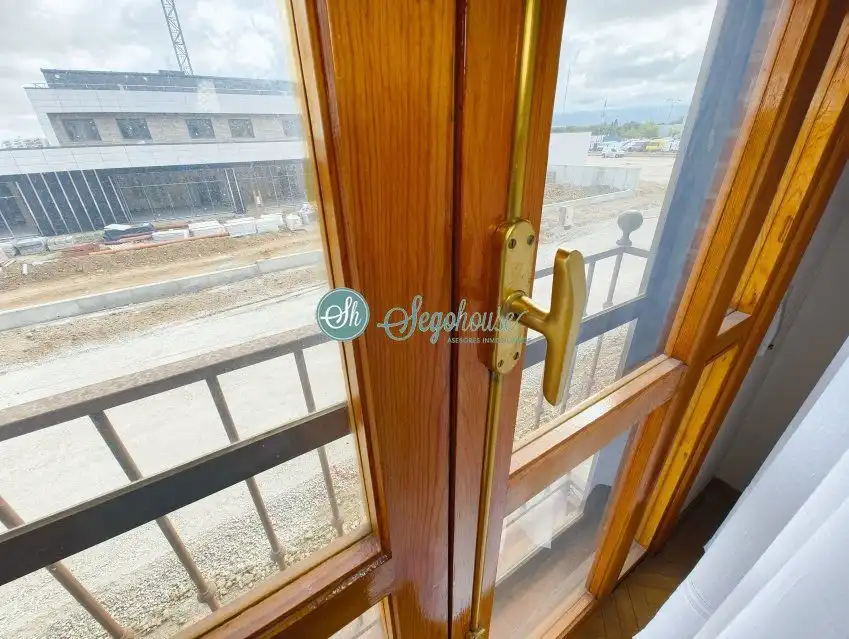 Piso en venta en Segovia con Calefacción, Terraza y Trastero