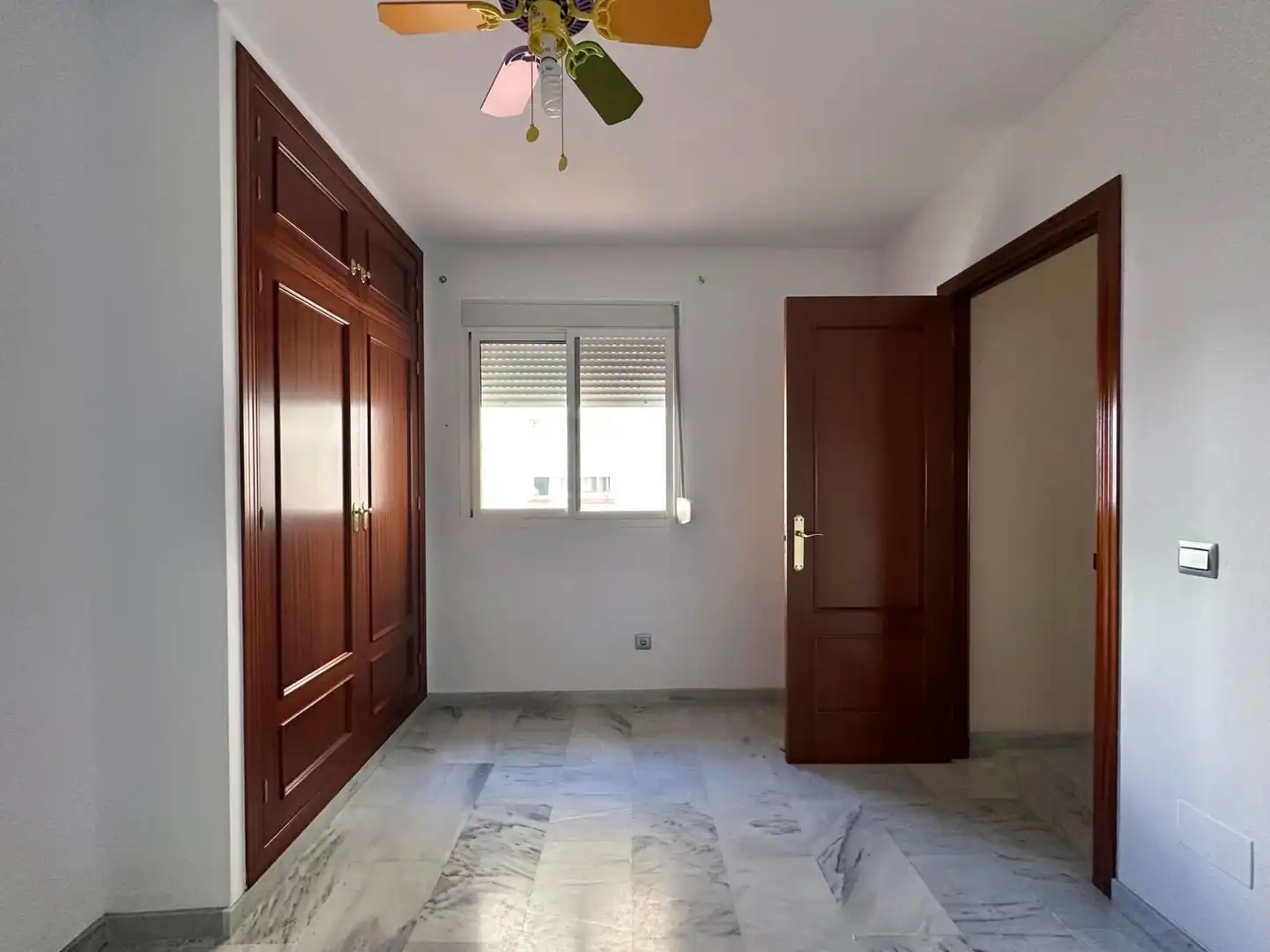 Bedroom of Flat for sale in Monda  with Air Conditioner, Balcony and Community pool