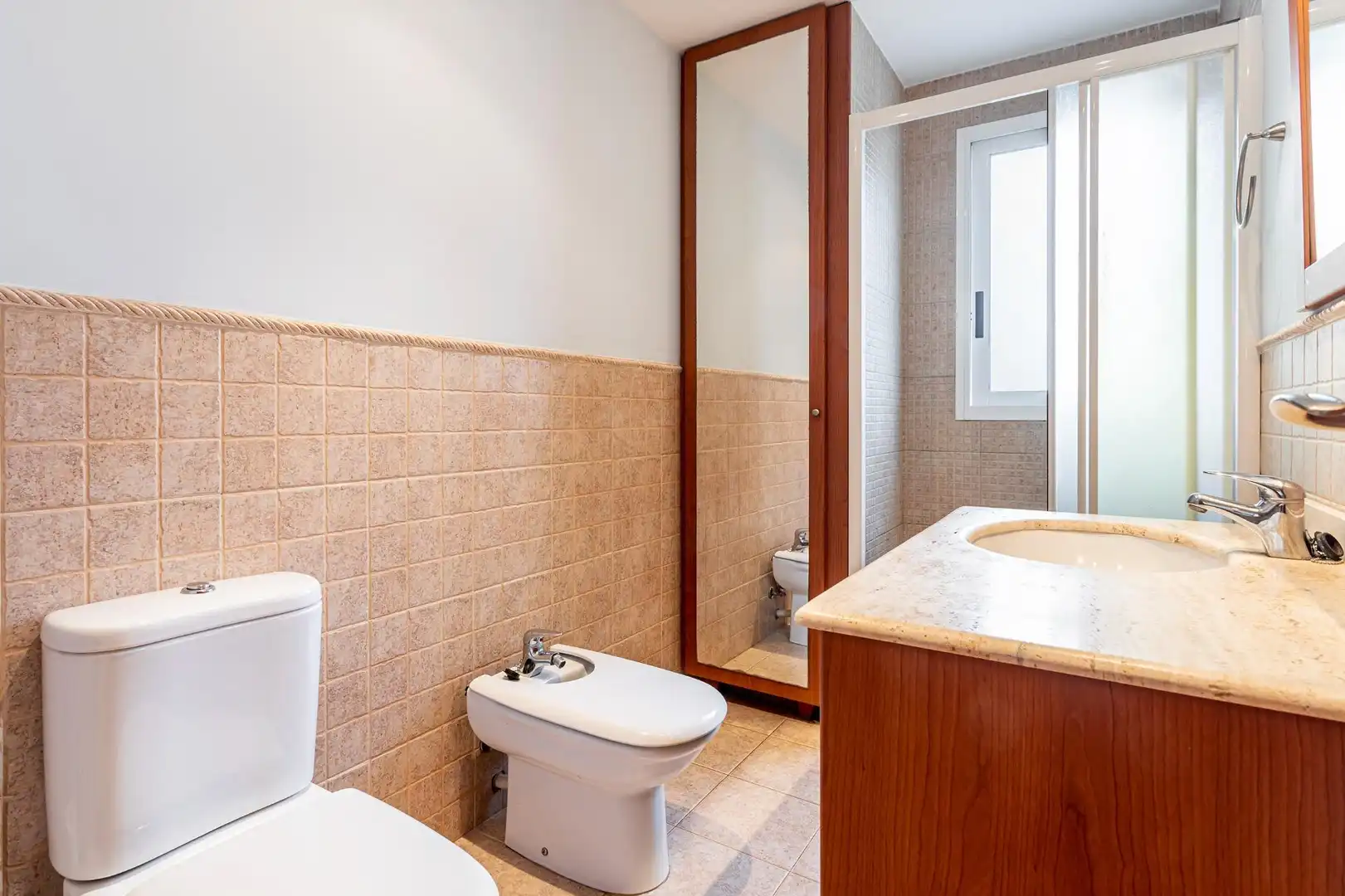Bathroom of Houses for rent in L'Eliana  with Air Conditioner, Heating and Swimming Pool