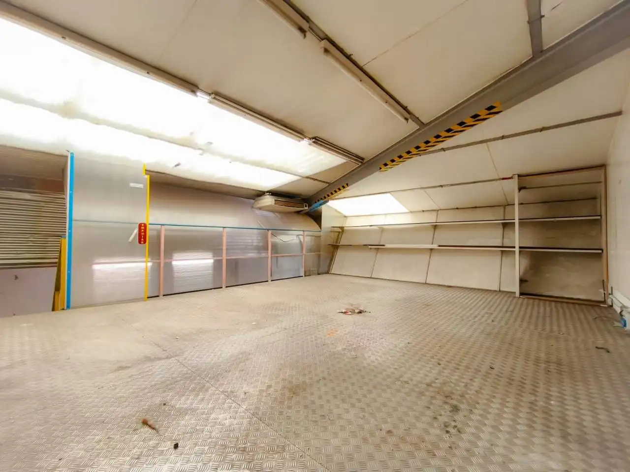 Nau industrial en venda en Burgos
