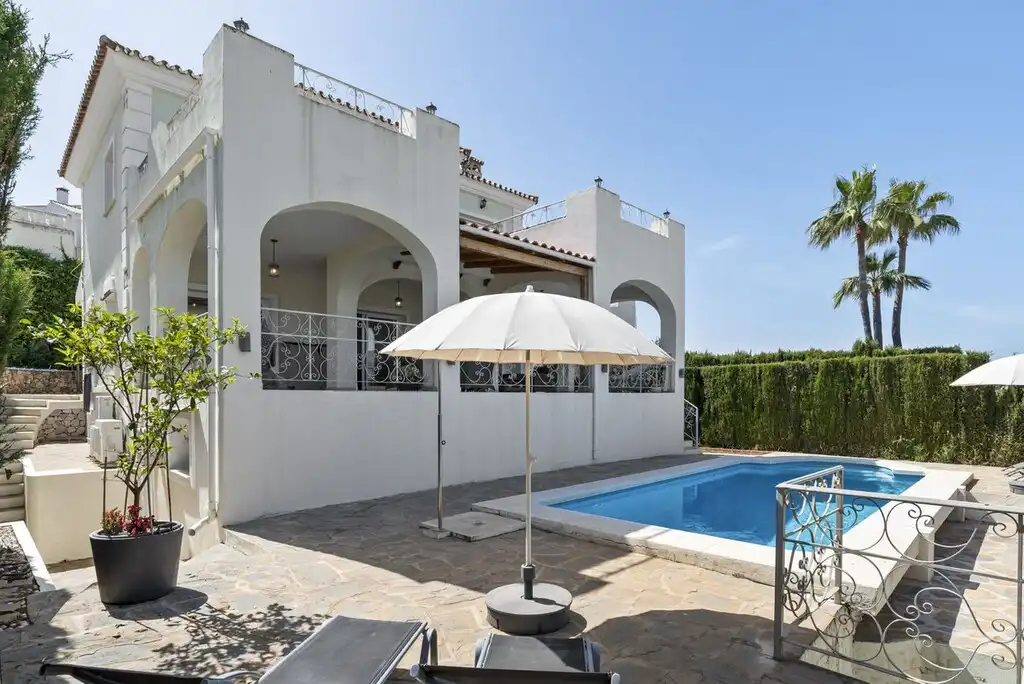 Villa avec piscine à vendre à Hipódromo - Cerrado del Águila, imagen 4