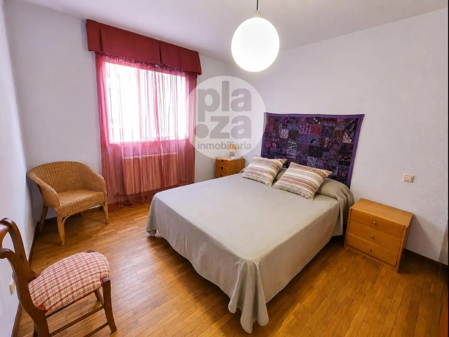 Habitación de Piso en venta en San Mamés de Burgos con Calefacción y Trastero
