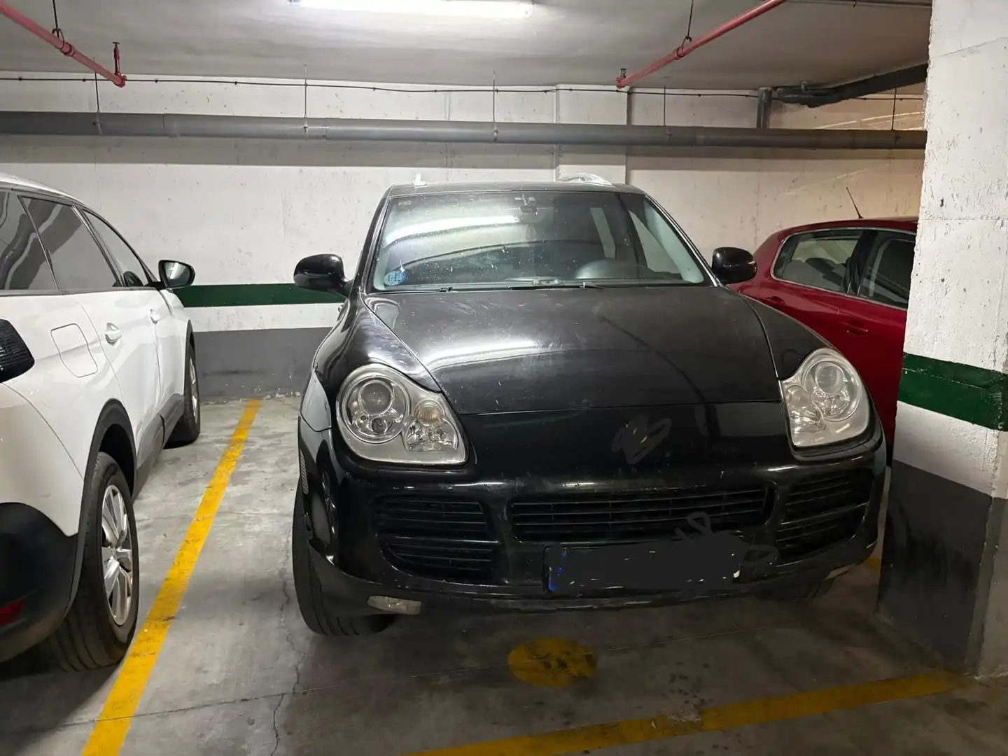Aparcament de Àtic en venda en Marbella amb Aire condicionat, Calefacció i Jardí privat