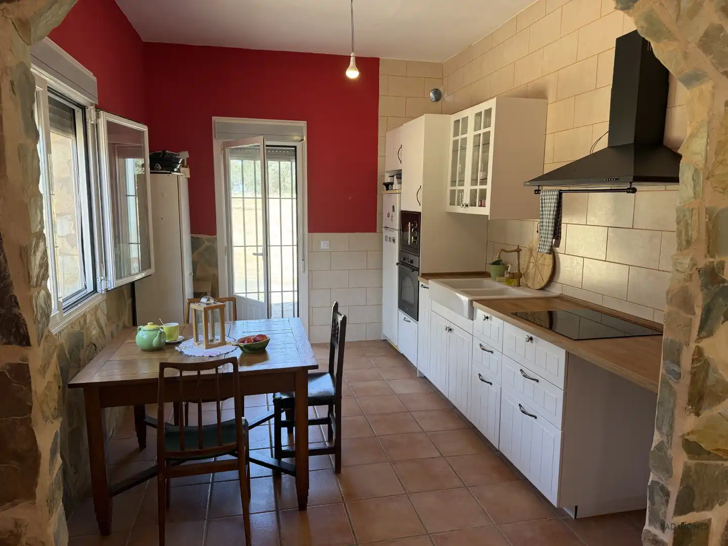 Cocina de Finca rústica en venta en Badajoz con Jardín privado, Terraza y Trastero