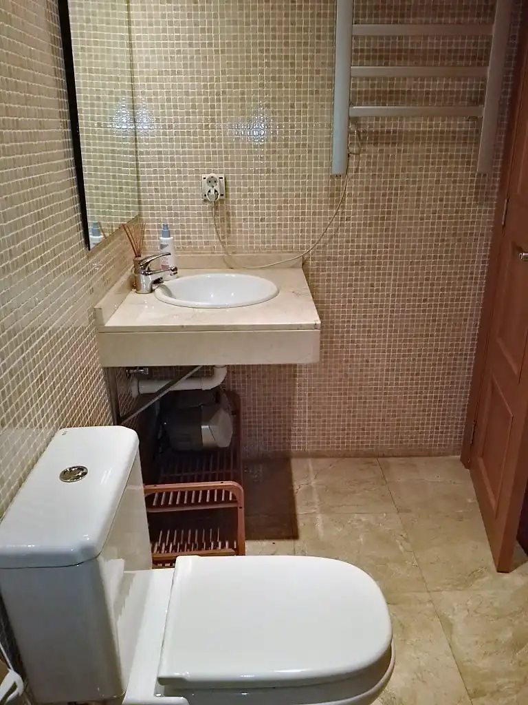 Bathroom of Flat for rent in Jerez de la Frontera  with Air Conditioner, Parquet flooring and Swimming Pool