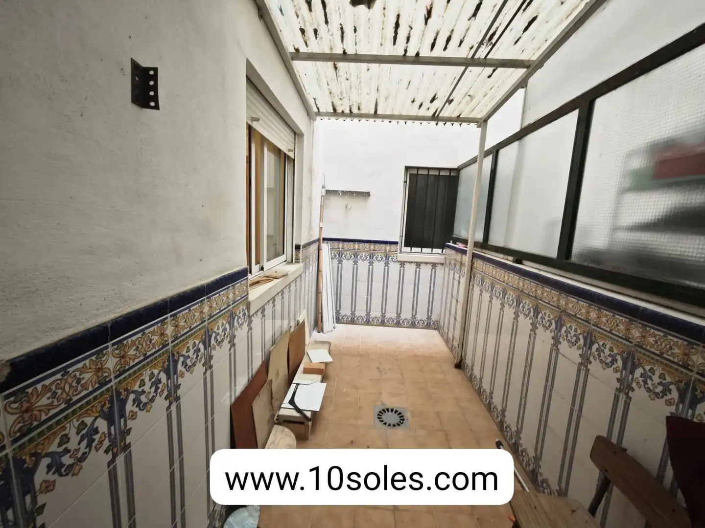 Vista exterior de Piso en venta en Orihuela con Terraza