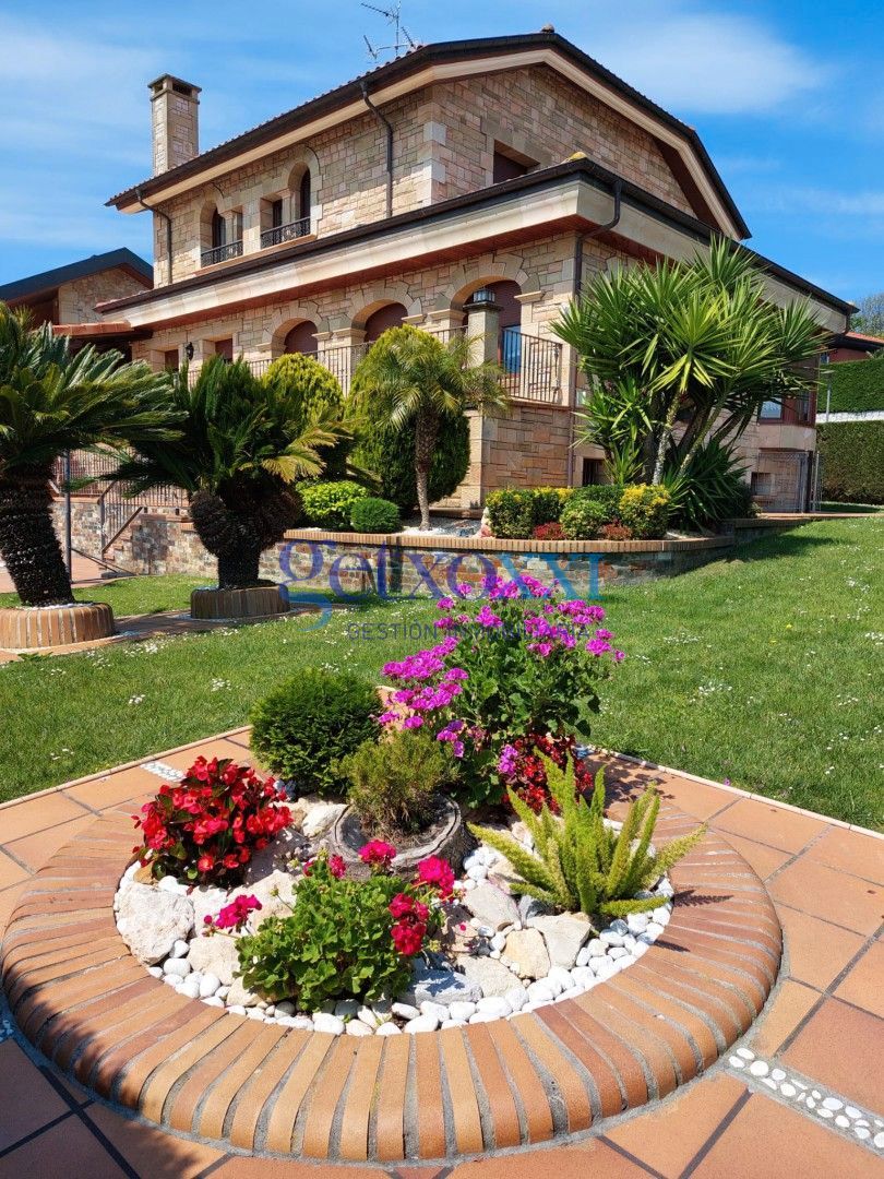Jardí de Casa o xalet en venda en Berango amb Calefacció, Jardí privat i Terrassa