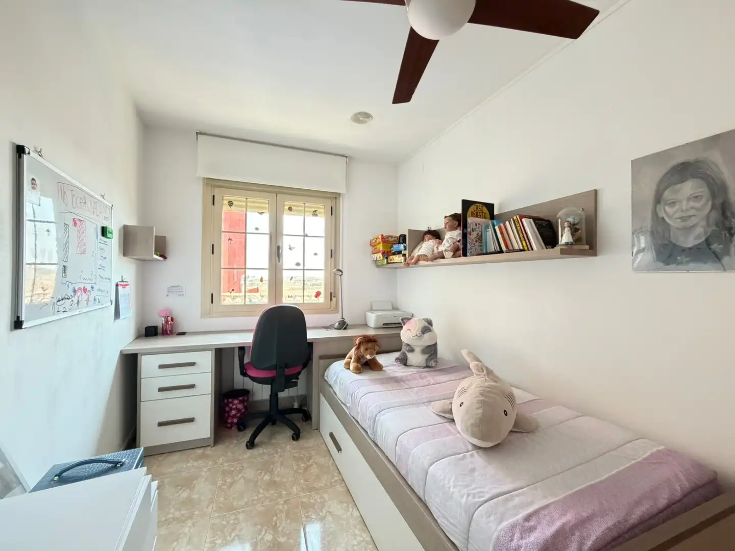 Dormitori de Casa o xalet en venda en Caspe amb Aire condicionat, Calefacció i Terrassa