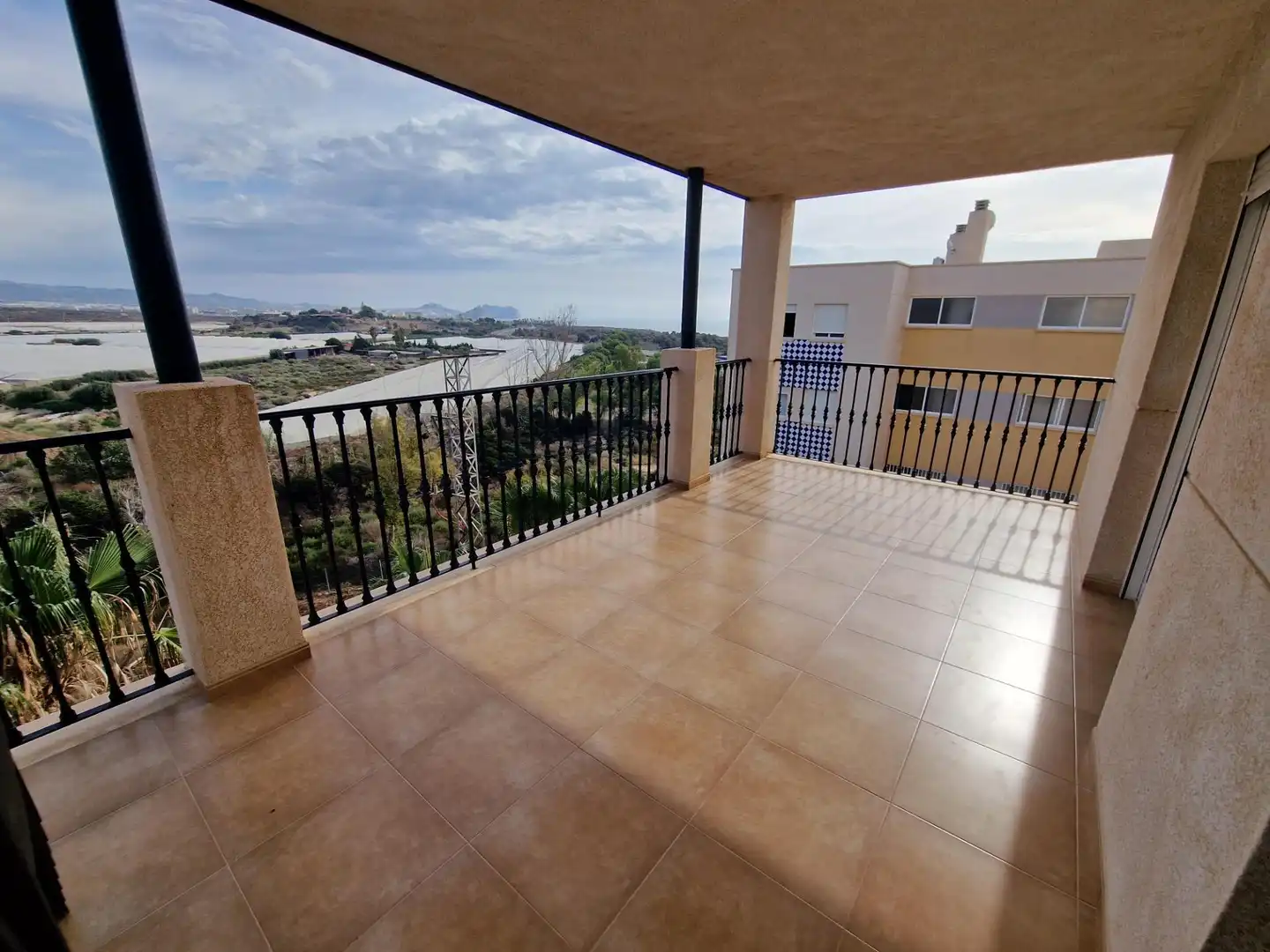 Flat with terrace for sale in Calarreona