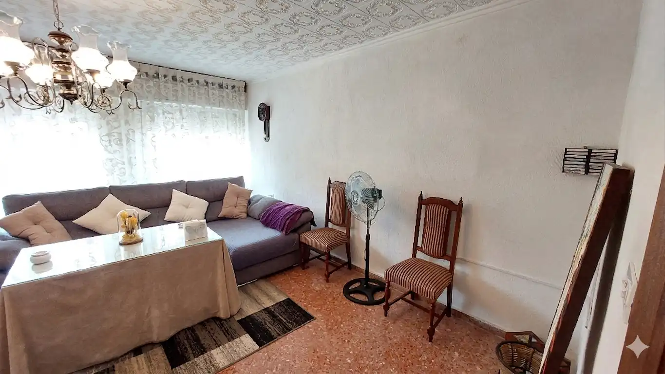 Sala de estar de Casa adosada en venta en Murcia con Terraza, Amueblado y Alarma
