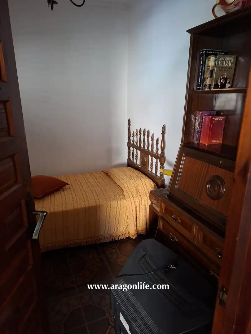 Bedroom of Houses for sale in Maella  with Heating, Furnished and Oven