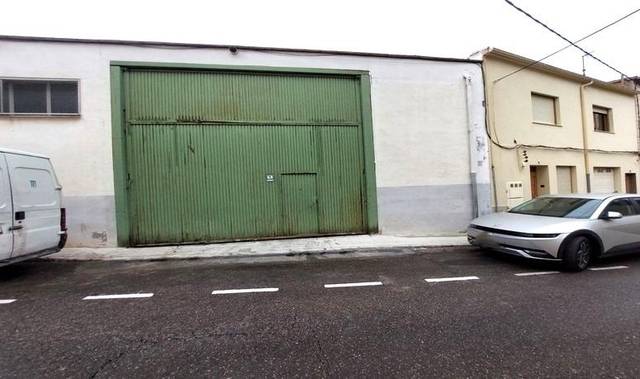 Nave industrial en Venta en Banyeres de Mariola