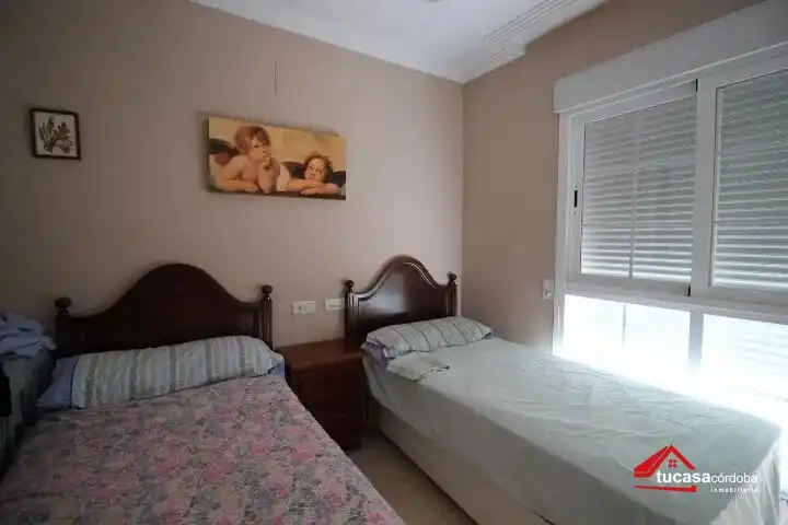Habitación de Piso en venta en Marbella con Terraza y Piscina comunitaria