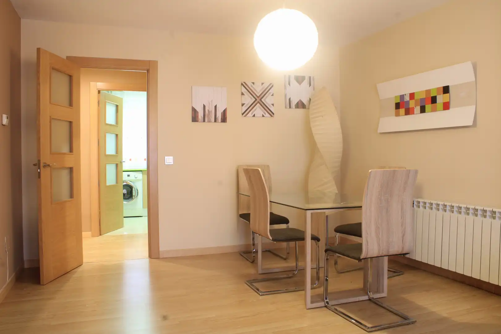Comedor de Piso en venta en Valladolid con Calefacción, Parquet y Amueblado
