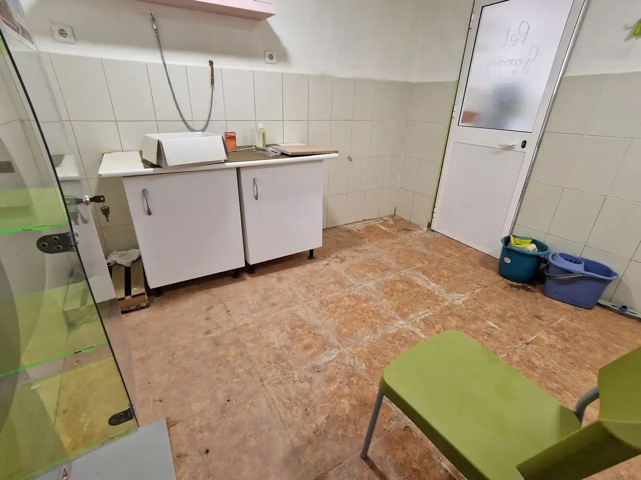 Local en venta en Alcaucín con Aire acondicionado
