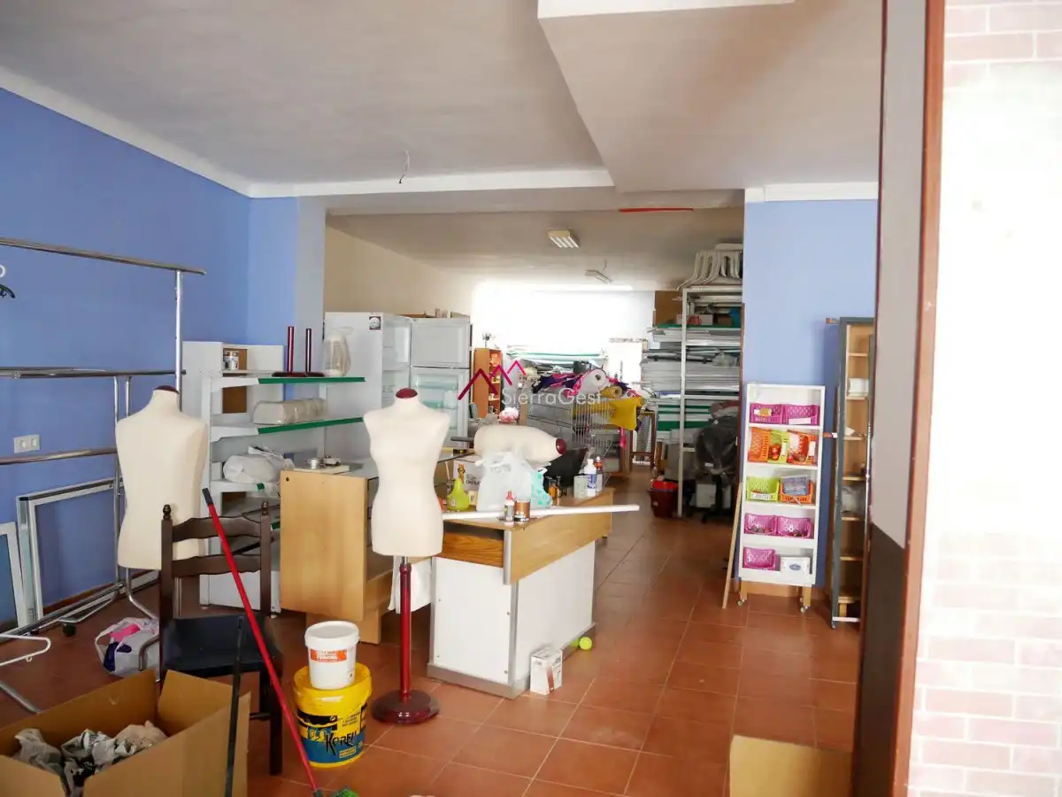 Locale commerciale in vendita a Ubrique, imagen 3
