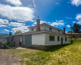 Exterior view of Single-family semi-detached for sale in Pesquera