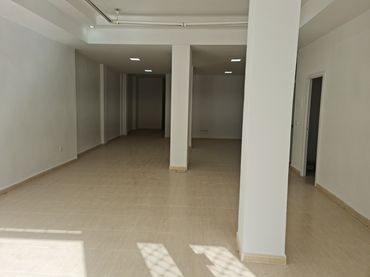 Local comercial de lloguer a Centro