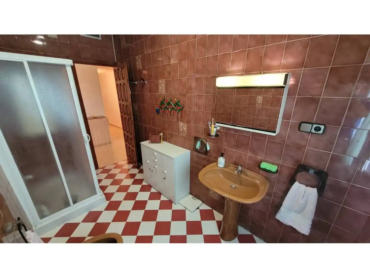 Baño de Piso en venta en Campillo de Altobuey con Jardín privado y Balcón