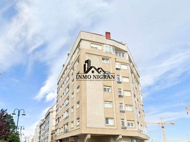 Dúplex con ascensor en venta en Rúa Tomás A. Alonso