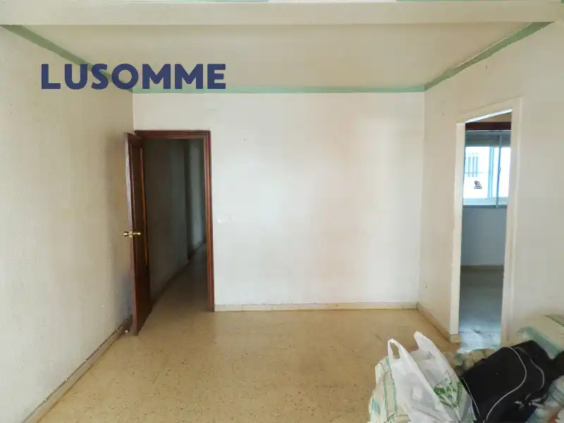 Bedroom of Flat for sale in Sagunto / Sagunt  with Oven and Balcony