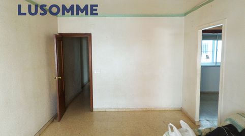Photo 3 of Flat for sale in Carrer Astúries, Las Islas, Sagunto / Sagunt