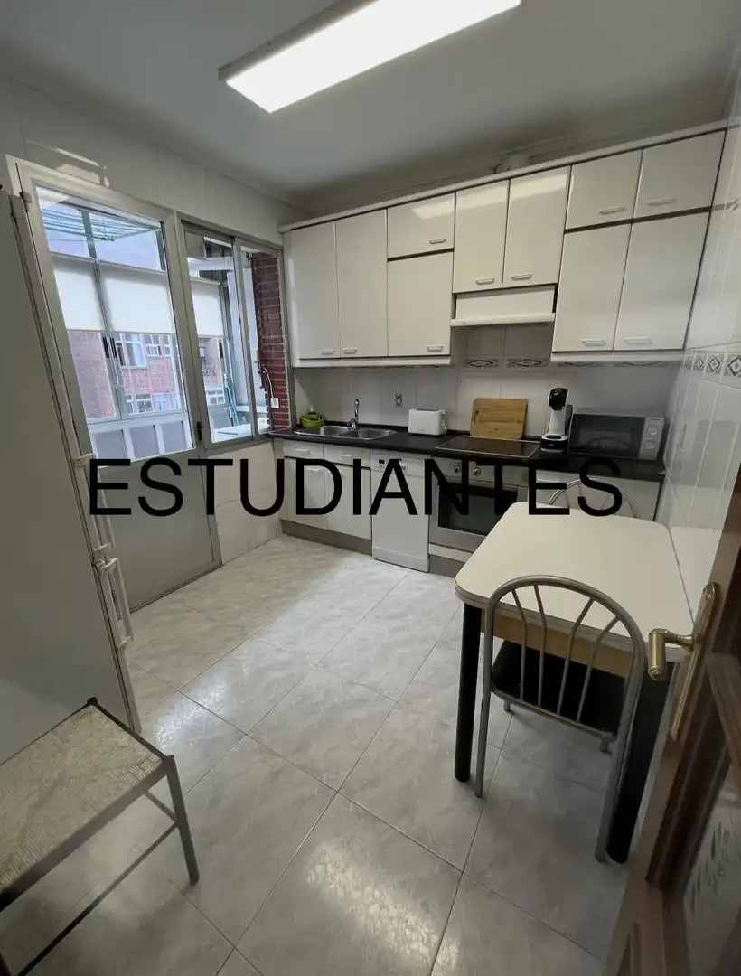 Kitchen of Flat for rent in Vitoria - Gasteiz  with Terrace and Furnished