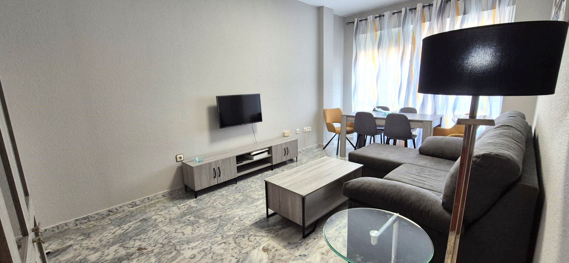Living room of Flat for sale in Badajoz Capital  with Air Conditioner, Heating and Storage room