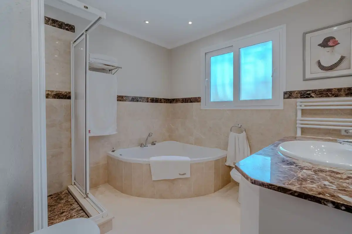 Casa con piscina en venta en Estepona - Estepona,Paraiso,Calle Hortensia, imagen 38