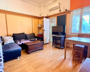 Living room of Flat for sale in  Valencia Capital  with Air Conditioner and Balcony