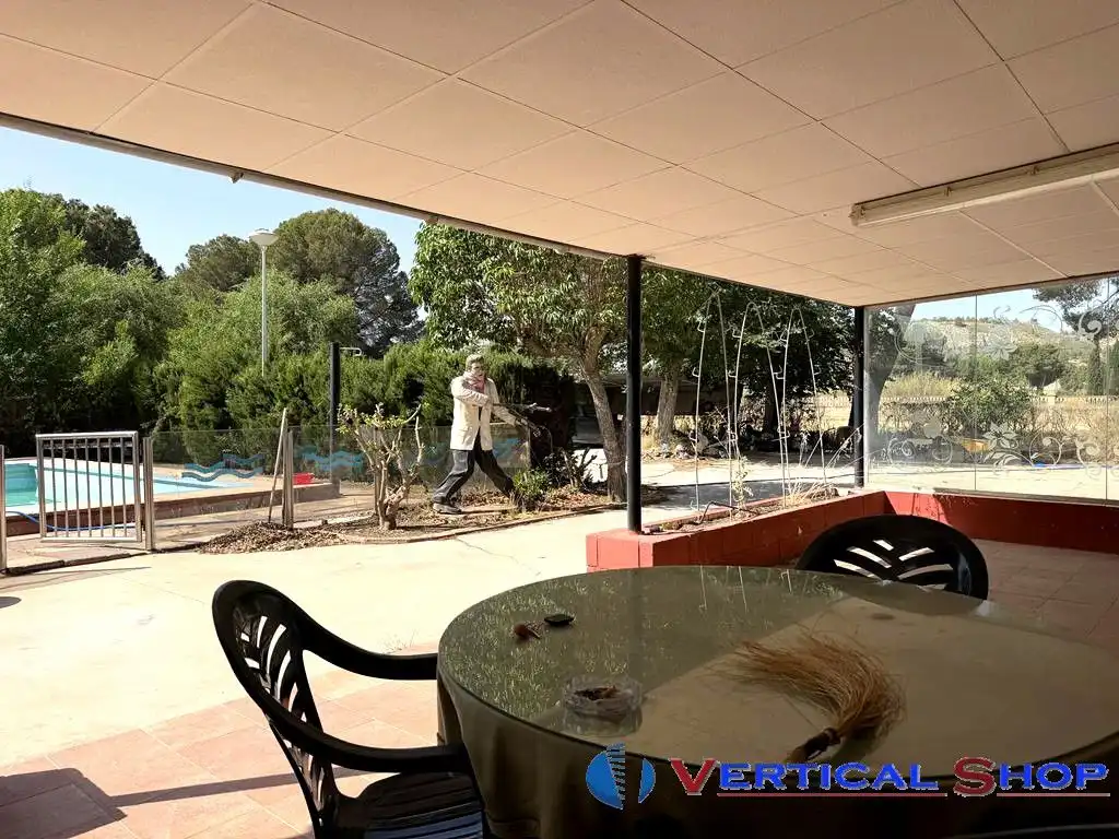 Casa o xalet en venda en Villena amb Aire condicionat