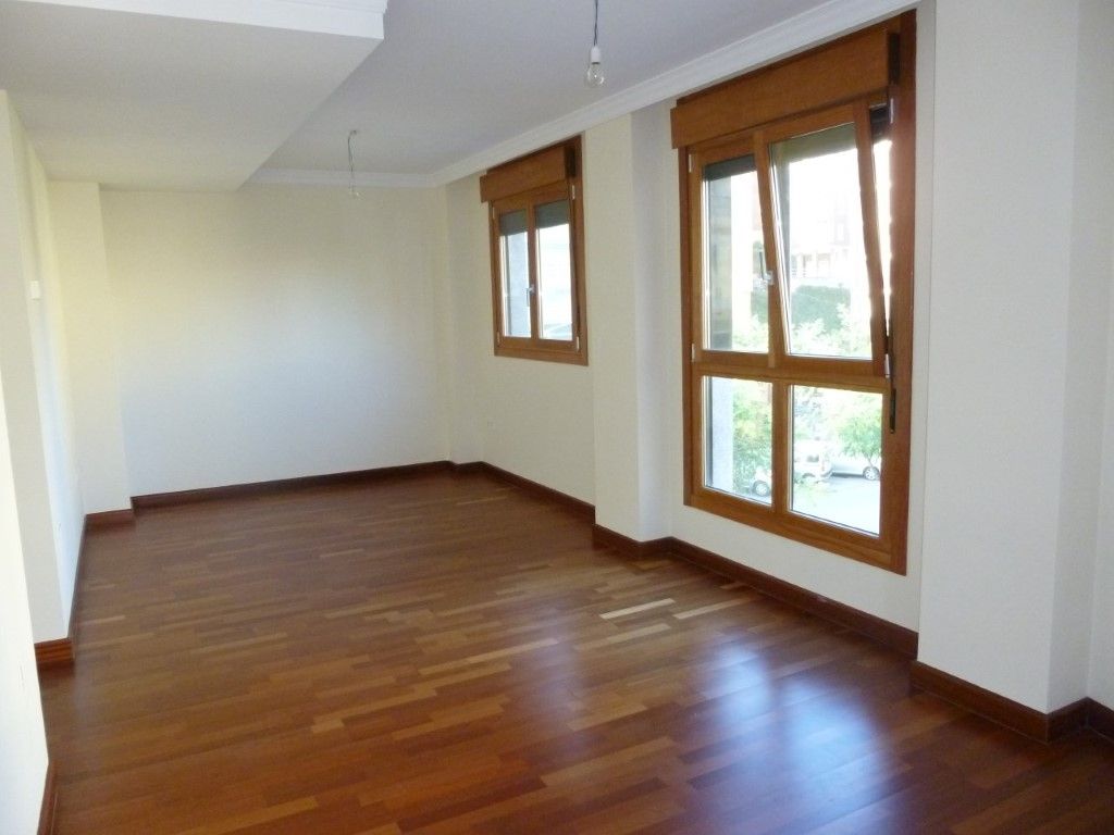 Pis en venda a Avenida de la Constitución, Centro